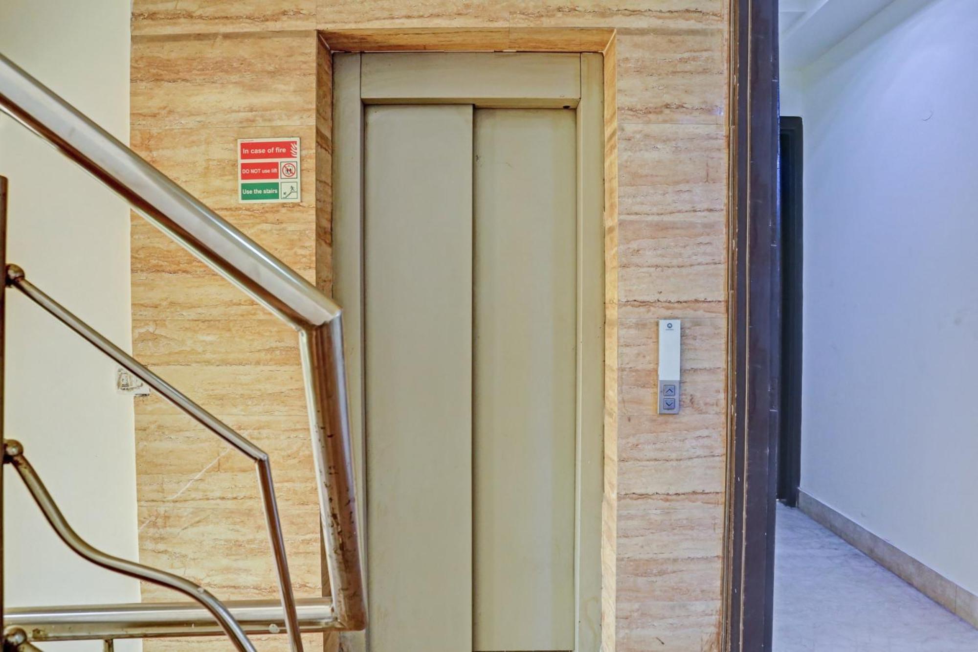 Hotel O Golden Key Inn Punjabi Bagh Nové Dillí Exteriér fotografie